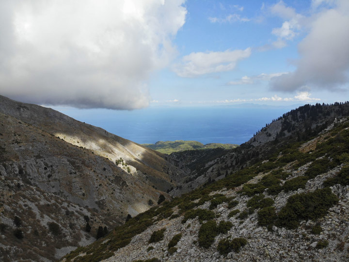 Hiking Mount Pyxarias Evia Greece 1