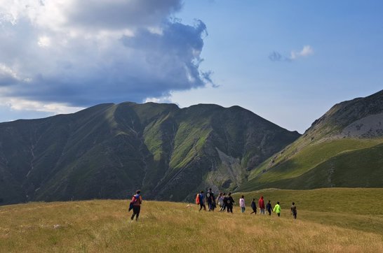 IMG 165A7a2e08ec1d3dcc5a69be798fdce1 V